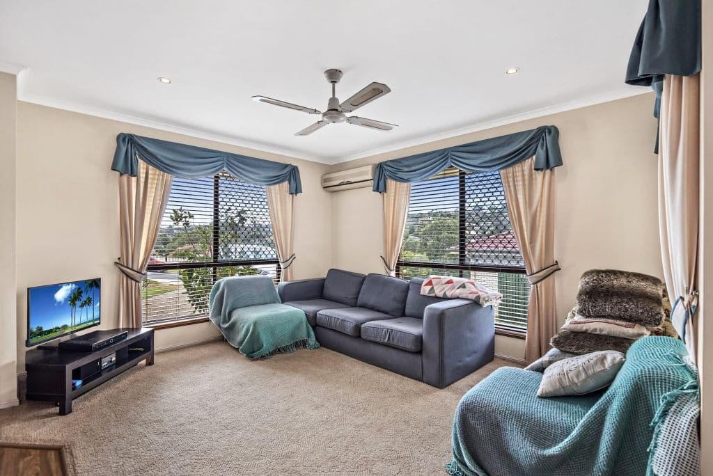 100 Lochlomond Drive, Banora Point - Thumbnail 7