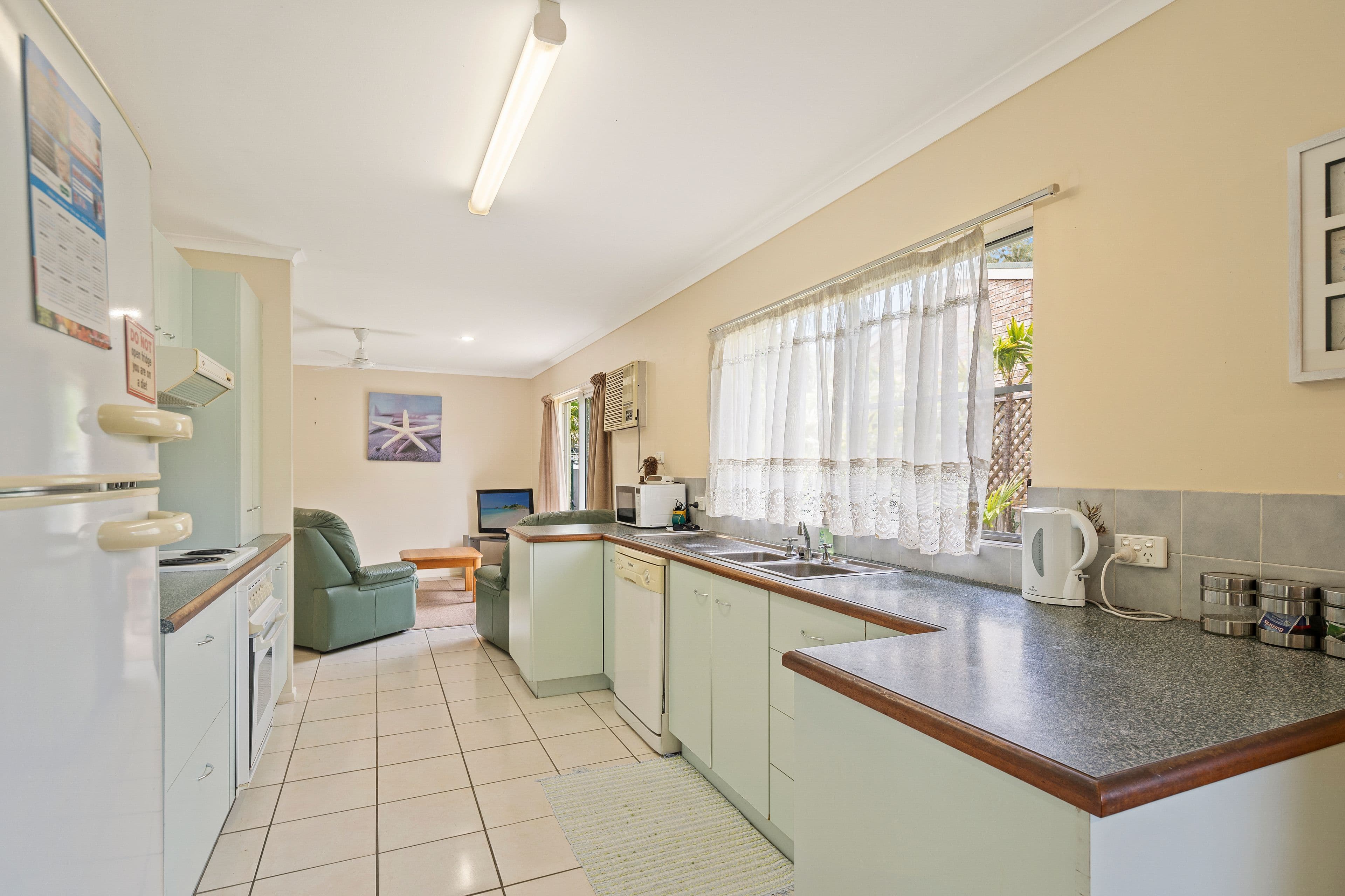 38 Erromango Drive, Jubilee Pocket QLD 4802, Jubilee Pocket - Thumbnail 4