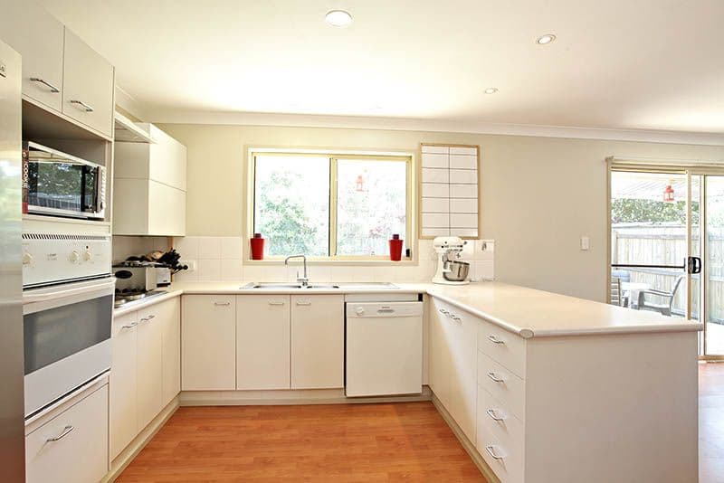 17 Macquarie Circuit, FOREST LAKE QLD 4078, Forest Lake - Thumbnail 2
