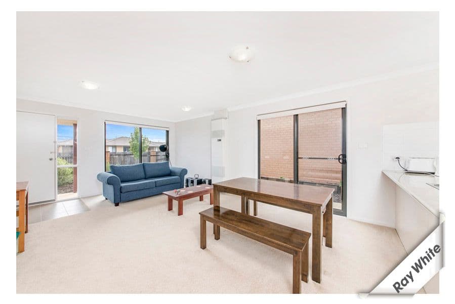 172 Macfarlane Burnett Avenue, Macgregor ACT 2615, Macgregor - Thumbnail 2