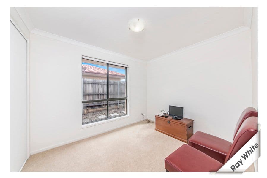 172 Macfarlane Burnett Avenue, Macgregor ACT 2615, Macgregor - Thumbnail 4