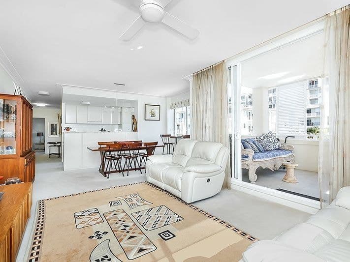 306/10 Peninsula Drive, Breakfast Point - Thumbnail 2