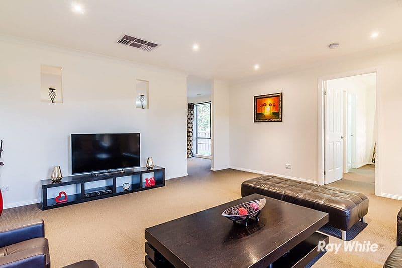 34 Westbury Way, Lyndhurst VIC 3975, Lyndhurst - Thumbnail 2