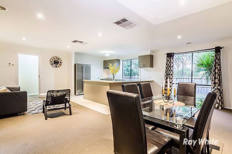 34 Westbury Way, Lyndhurst VIC 3975, Lyndhurst - Thumbnail 4