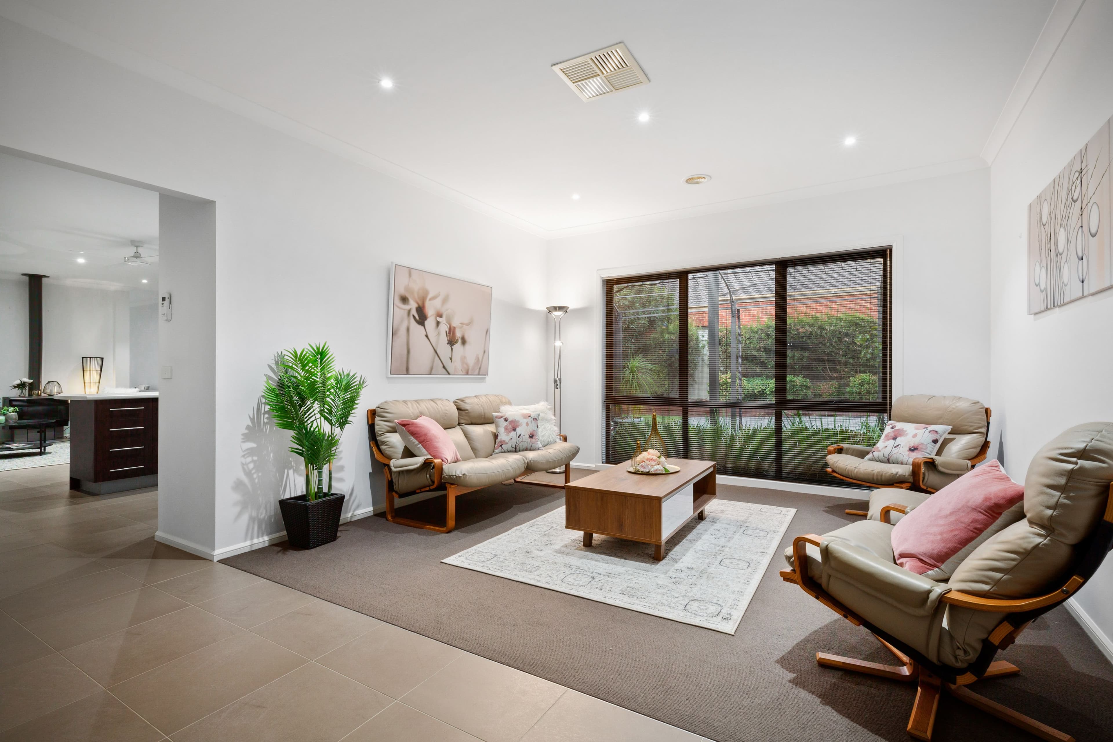23 Waterford Rise, Pakenham VIC 3810, Pakenham - Thumbnail 3