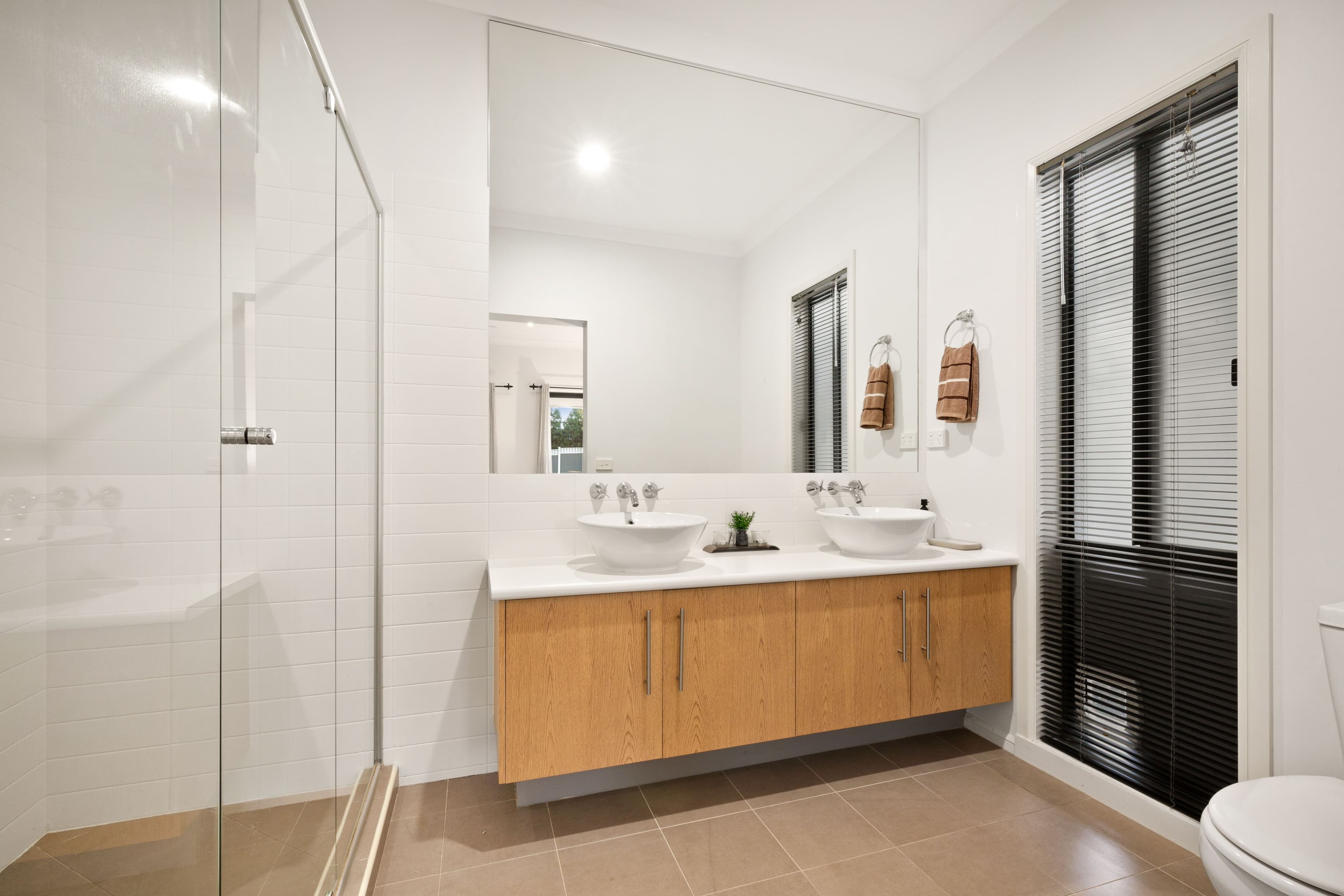 23 Waterford Rise, Pakenham VIC 3810, Pakenham - Thumbnail 5