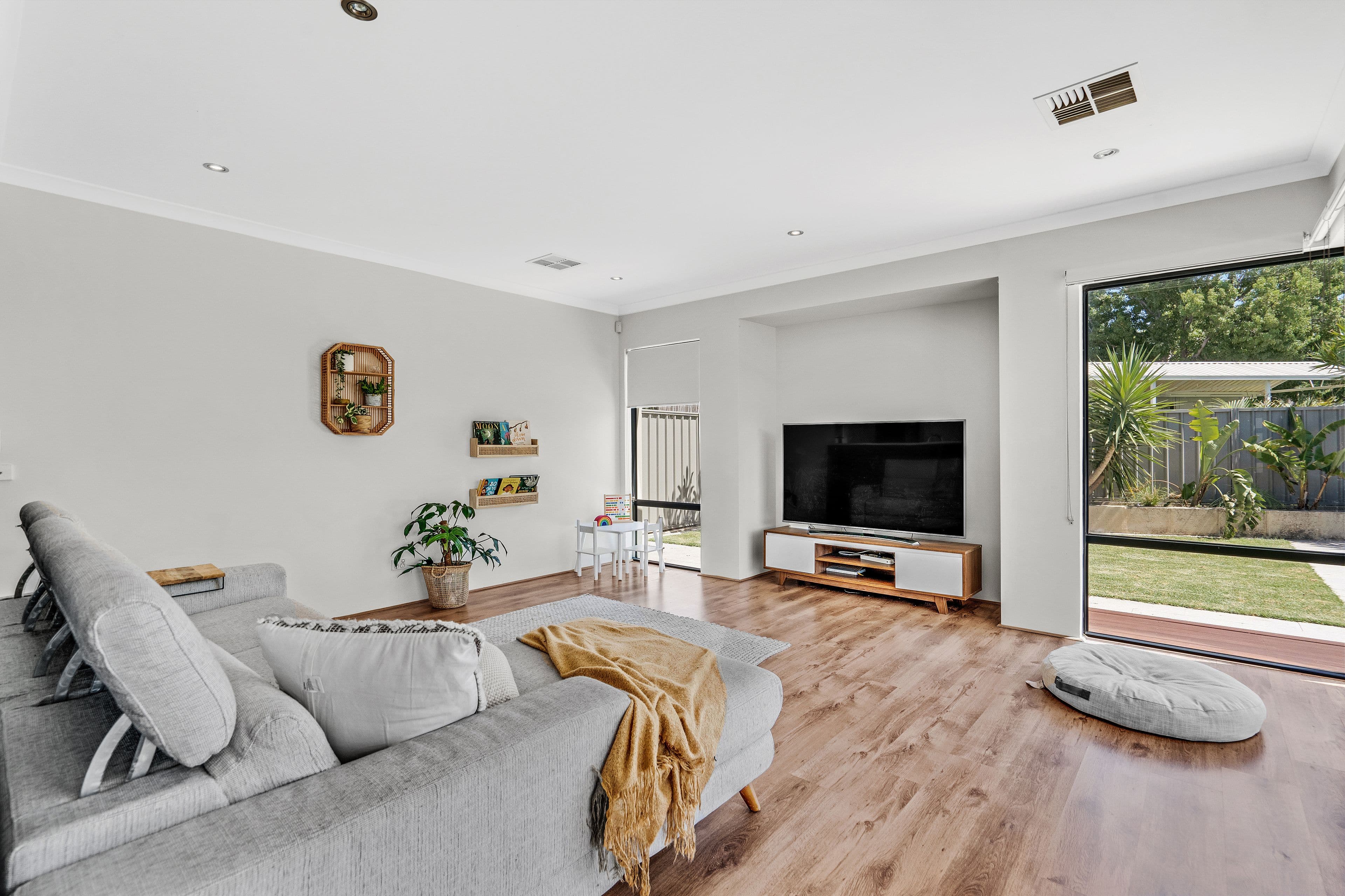 16B Mathew Street, Falcon WA 6210, Falcon - Thumbnail 6
