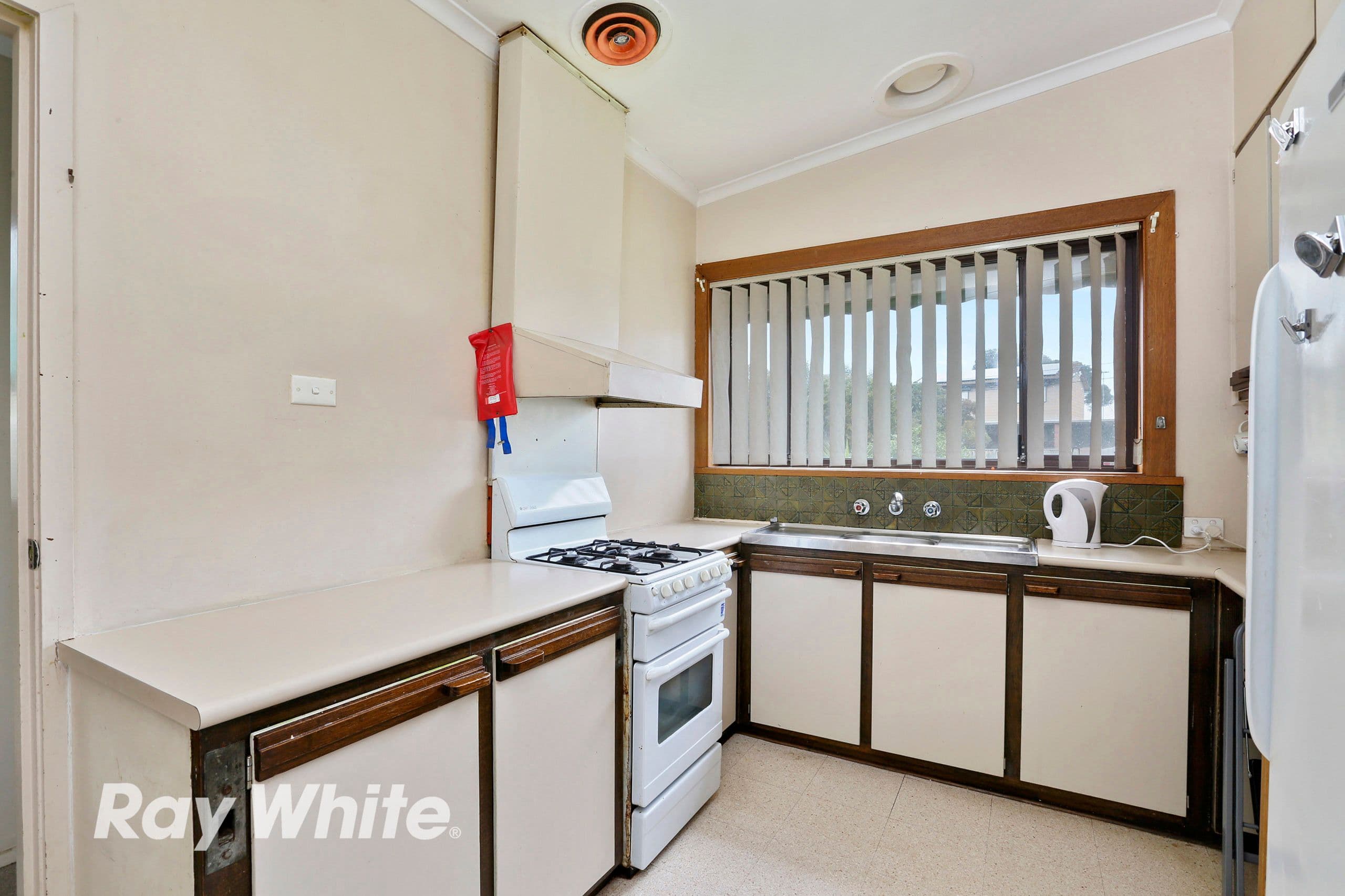 6 Gambier Grove, Corio VIC 3214, Corio - Thumbnail 4