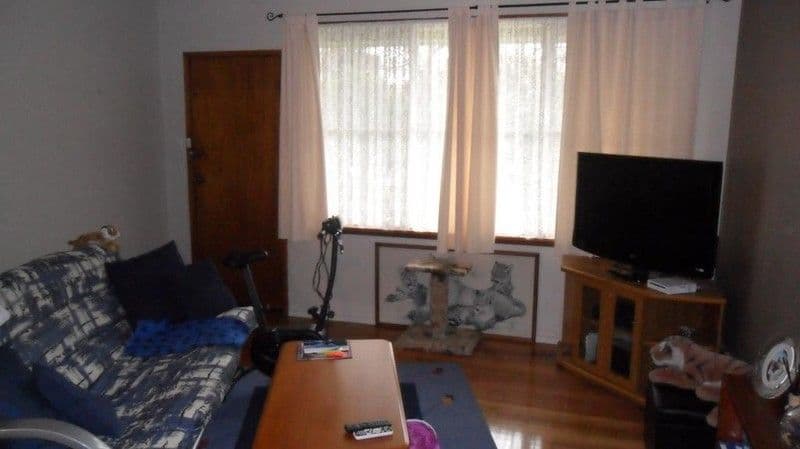 8 Howe Street, SEYMOUR VIC 3660, Seymour - Thumbnail 3