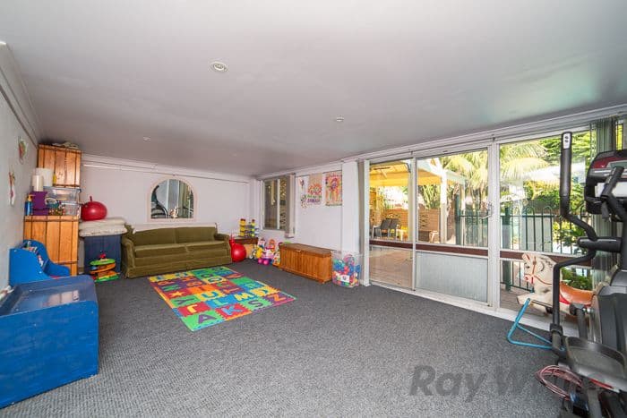 3 Conrad Avenue, CHARLESTOWN NSW 2290, Charlestown - Thumbnail 6