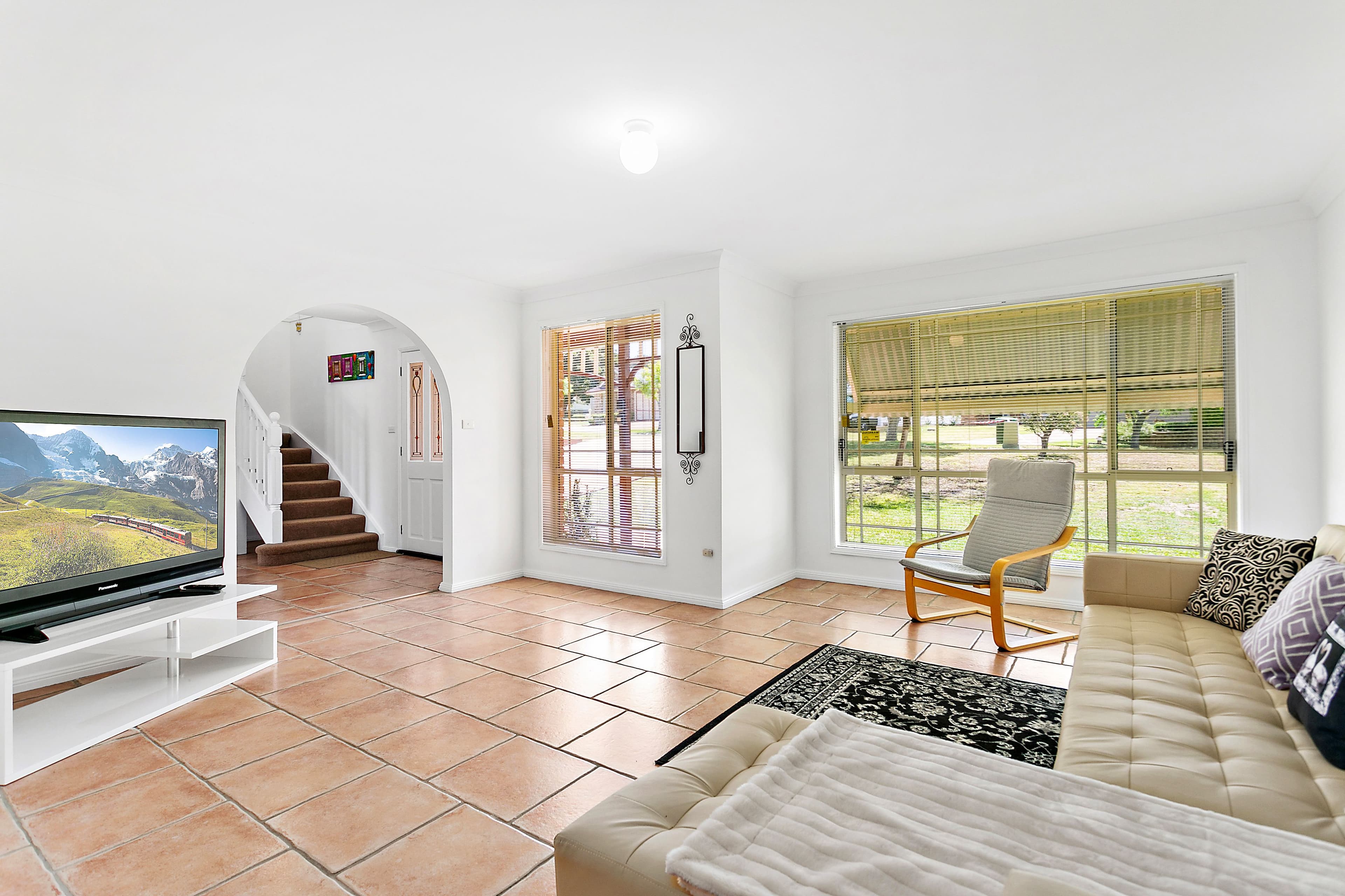 12 Torrens Place, Albion Park - Thumbnail 2
