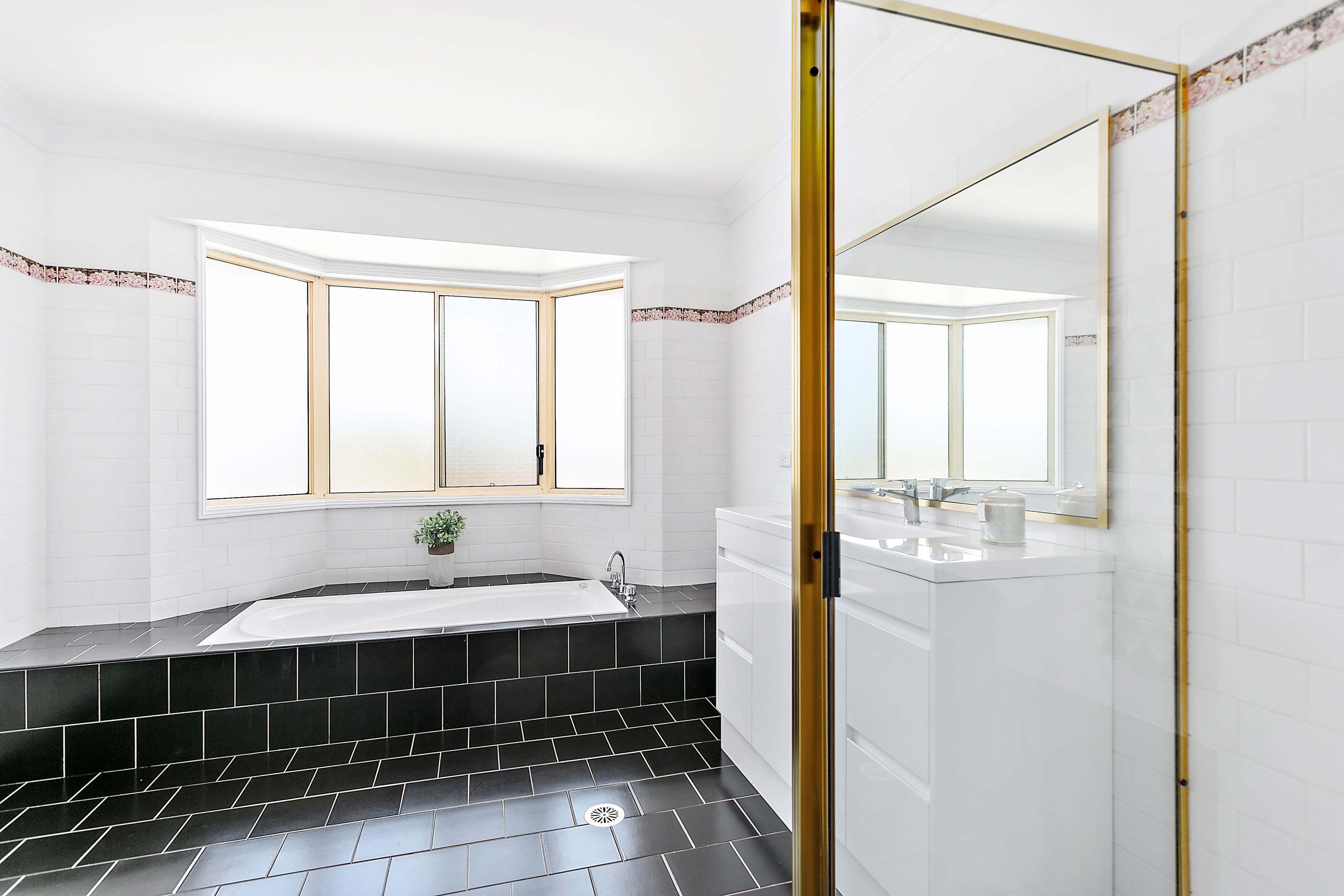 12 Torrens Place, Albion Park - Thumbnail 7