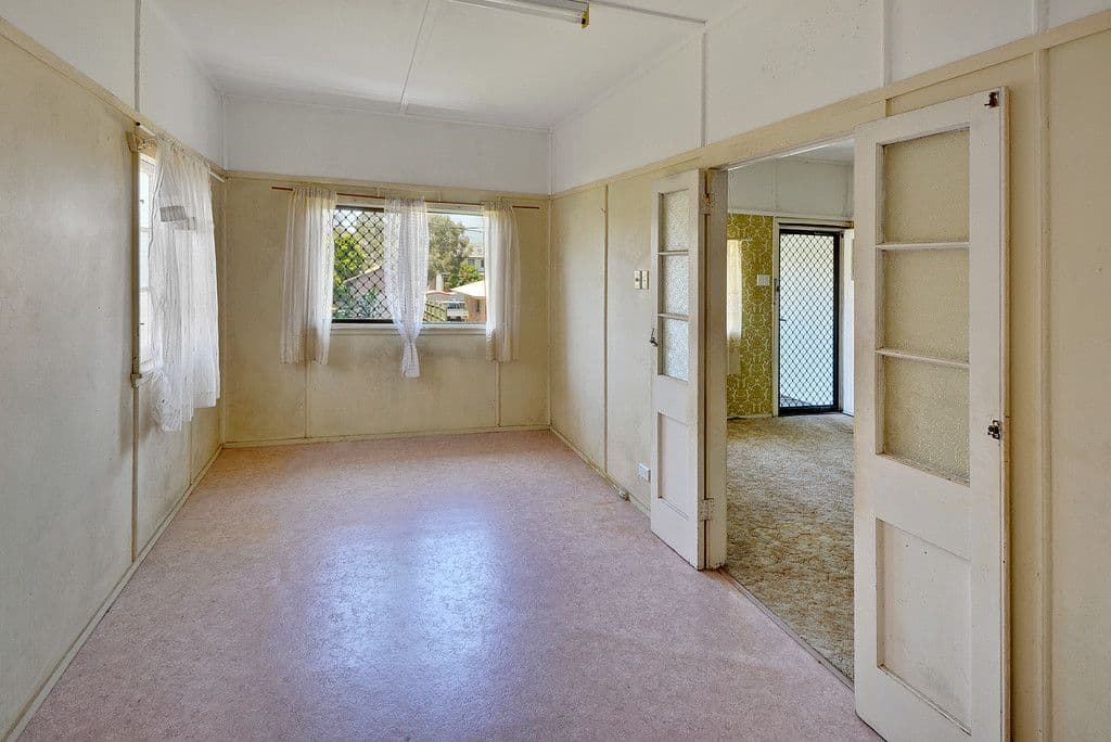 9 Orama Avenue, Caloundra QLD 4551, Caloundra - Thumbnail 2