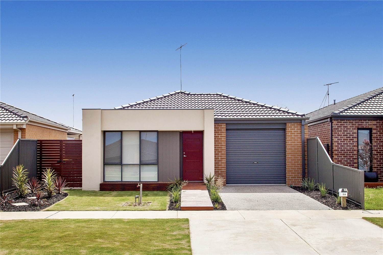 28 Nankeen Avenue, LARA VIC 3212, Lara - Image 1