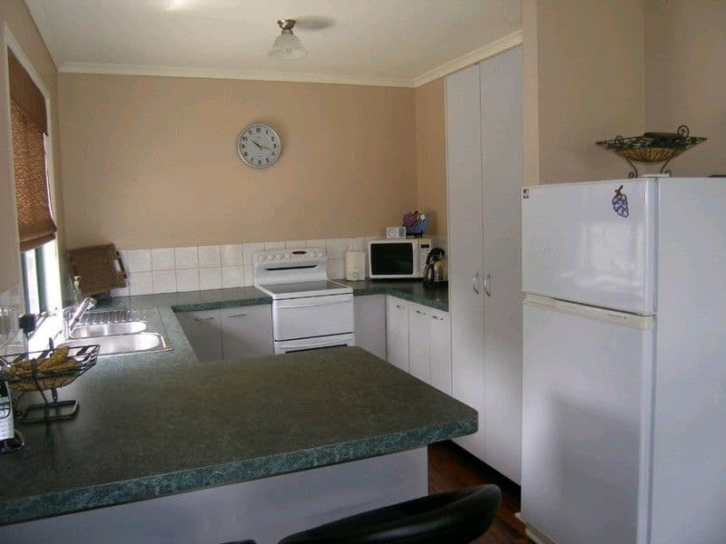 64 Cricket Road, REGENCY DOWNS QLD 4341, Regency Downs - Thumbnail 3
