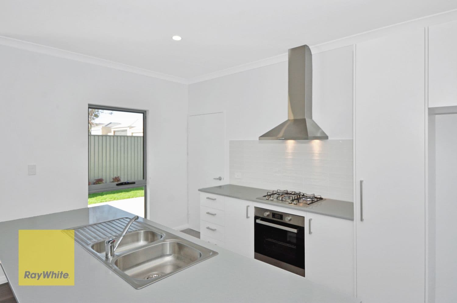 1 Engleheart Drive, McKail WA 6330, McKail - Thumbnail 5