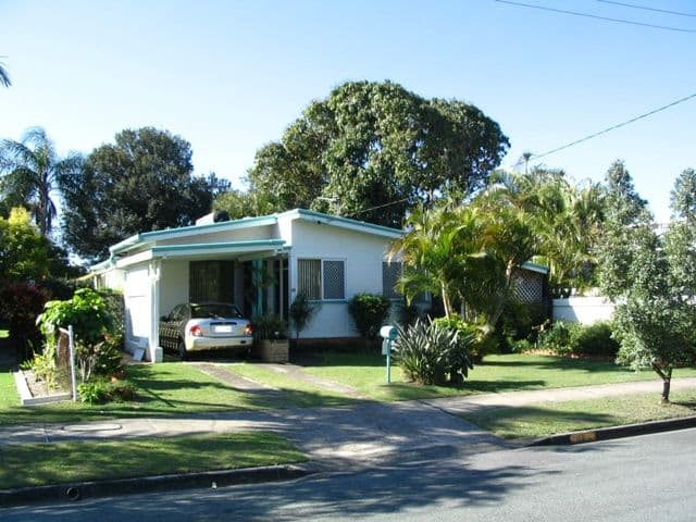 28 Reynolds Avenue, LABRADOR QLD 4215, Labrador - Image 1