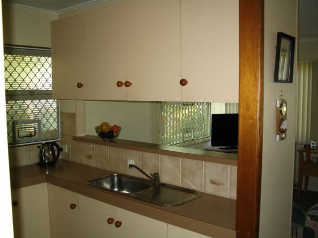 28 Reynolds Avenue, LABRADOR QLD 4215, Labrador - Thumbnail 3