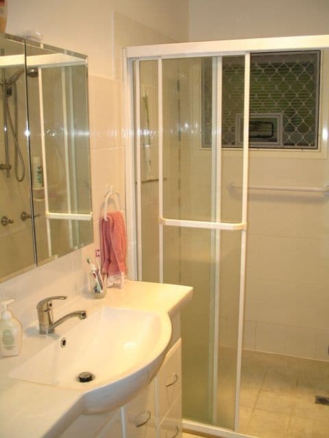 28 Reynolds Avenue, LABRADOR QLD 4215, Labrador - Thumbnail 8