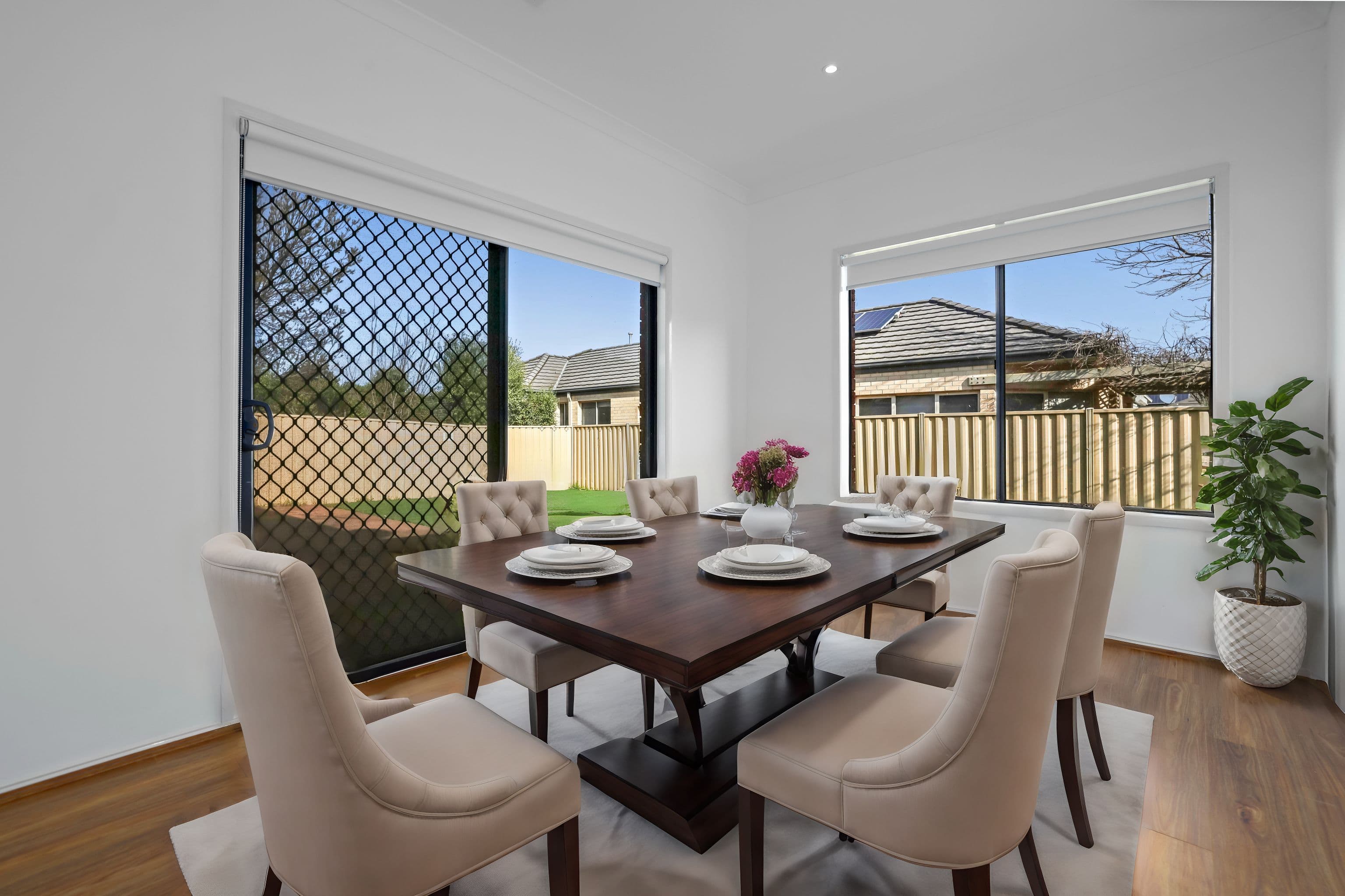 7 Studley Park Way, Caroline Springs VIC 3023, Caroline Springs - Thumbnail 3