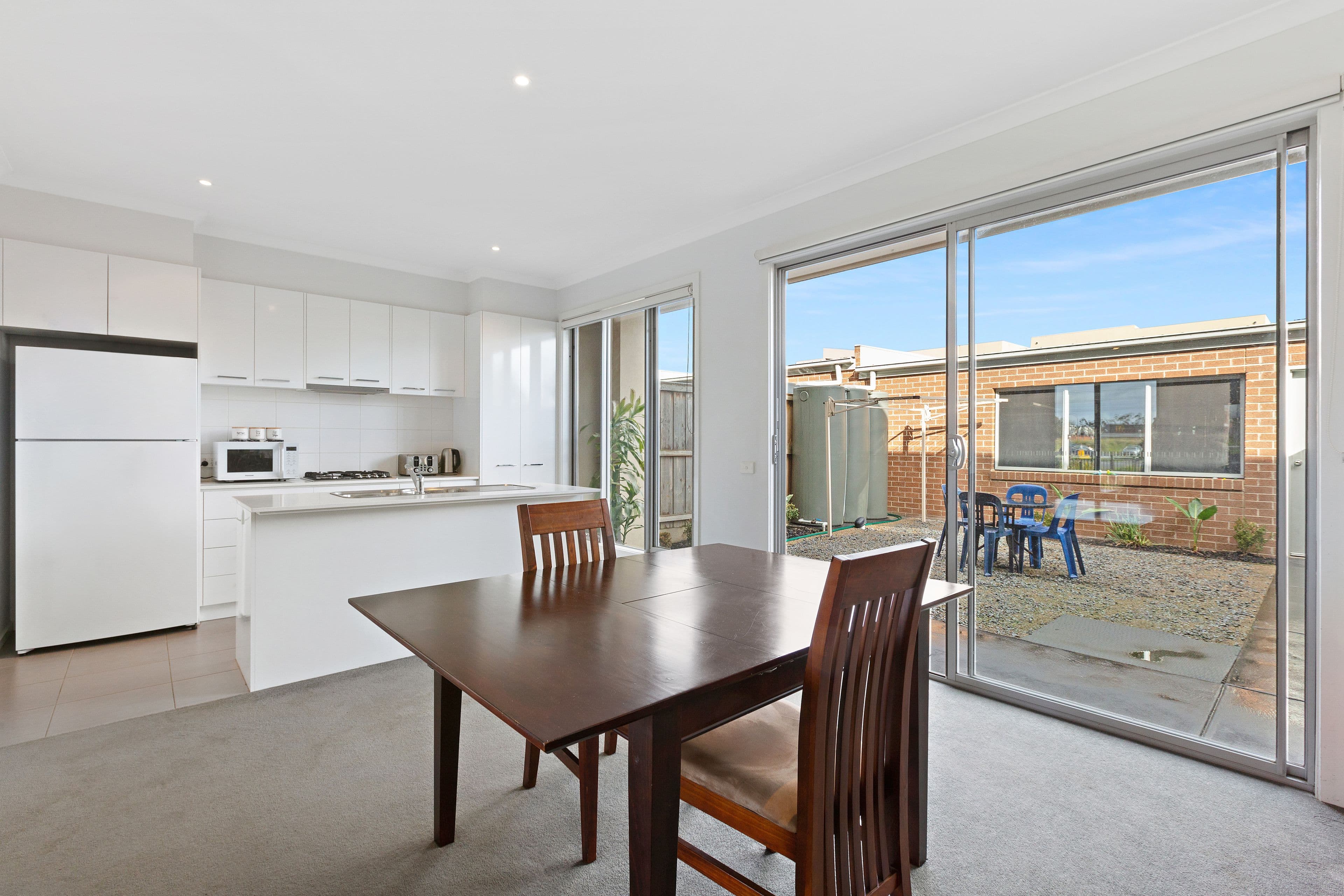 7 Ronneback Walk, Cranbourne VIC 3977, Cranbourne - Thumbnail 4