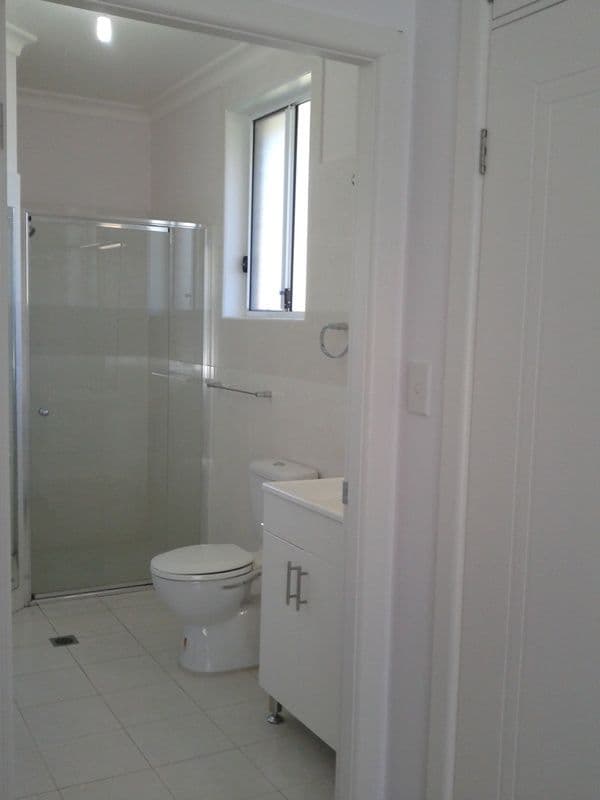 21 Crosby Crescent, KILLARNEY VALE NSW 2261, Killarney Vale - Thumbnail 5