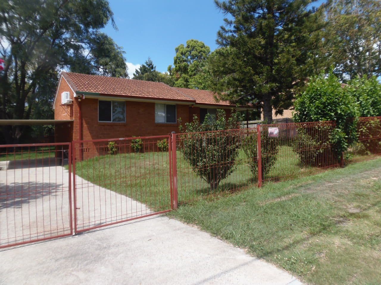 137 Willow Road, Redbank Plains QLD 4301, Redbank Plains - Thumbnail 2