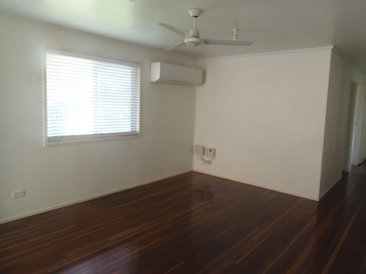 137 Willow Road, Redbank Plains QLD 4301, Redbank Plains - Thumbnail 3