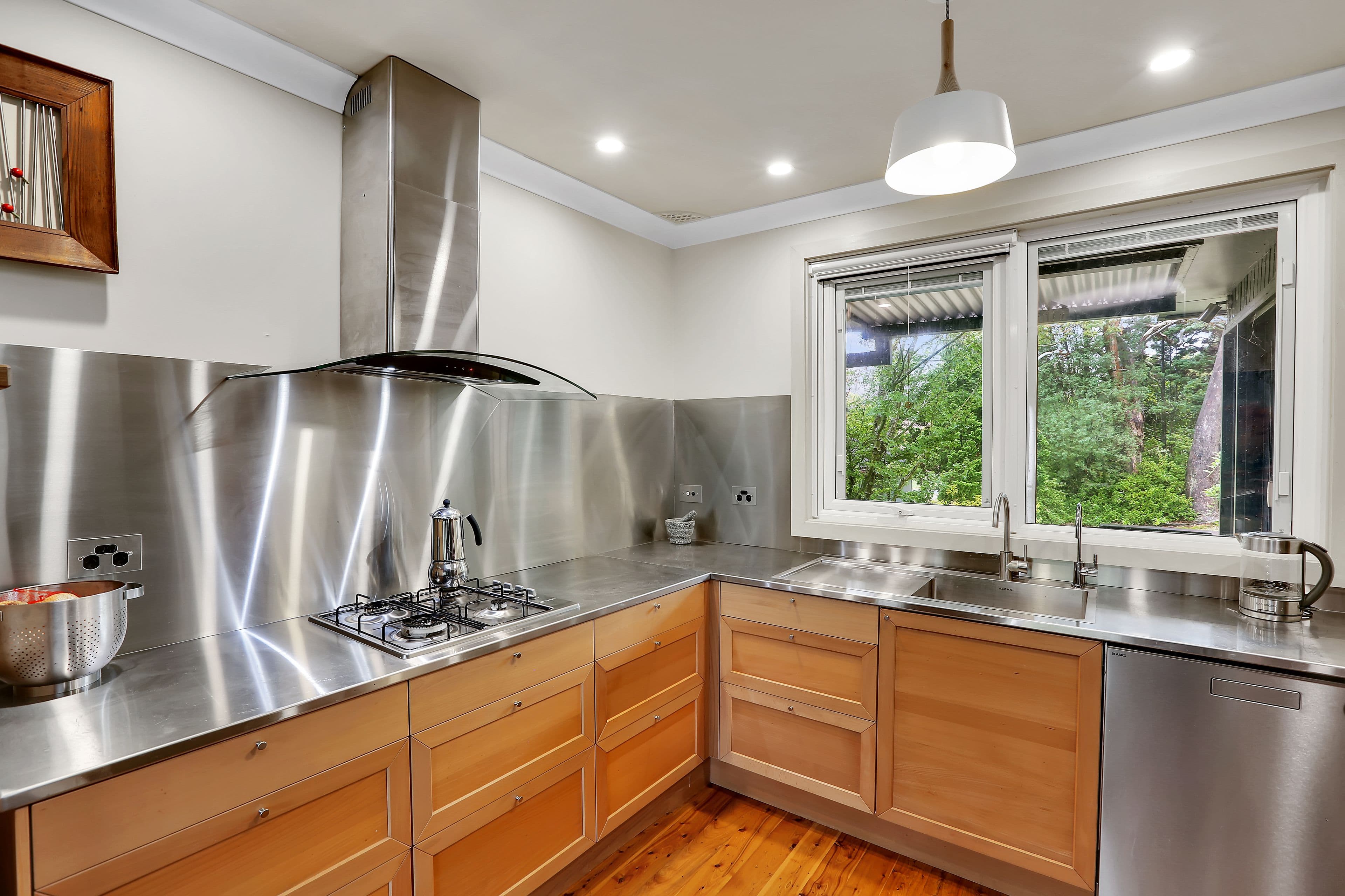 8 Jubilee Avenue, Blackheath NSW 2785, Blackheath - Thumbnail 4
