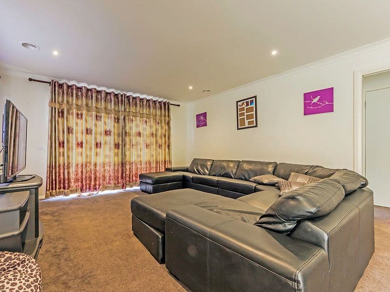 28 Cranwell Way, Wyndham Vale VIC 3024, Wyndham Vale - Thumbnail 8