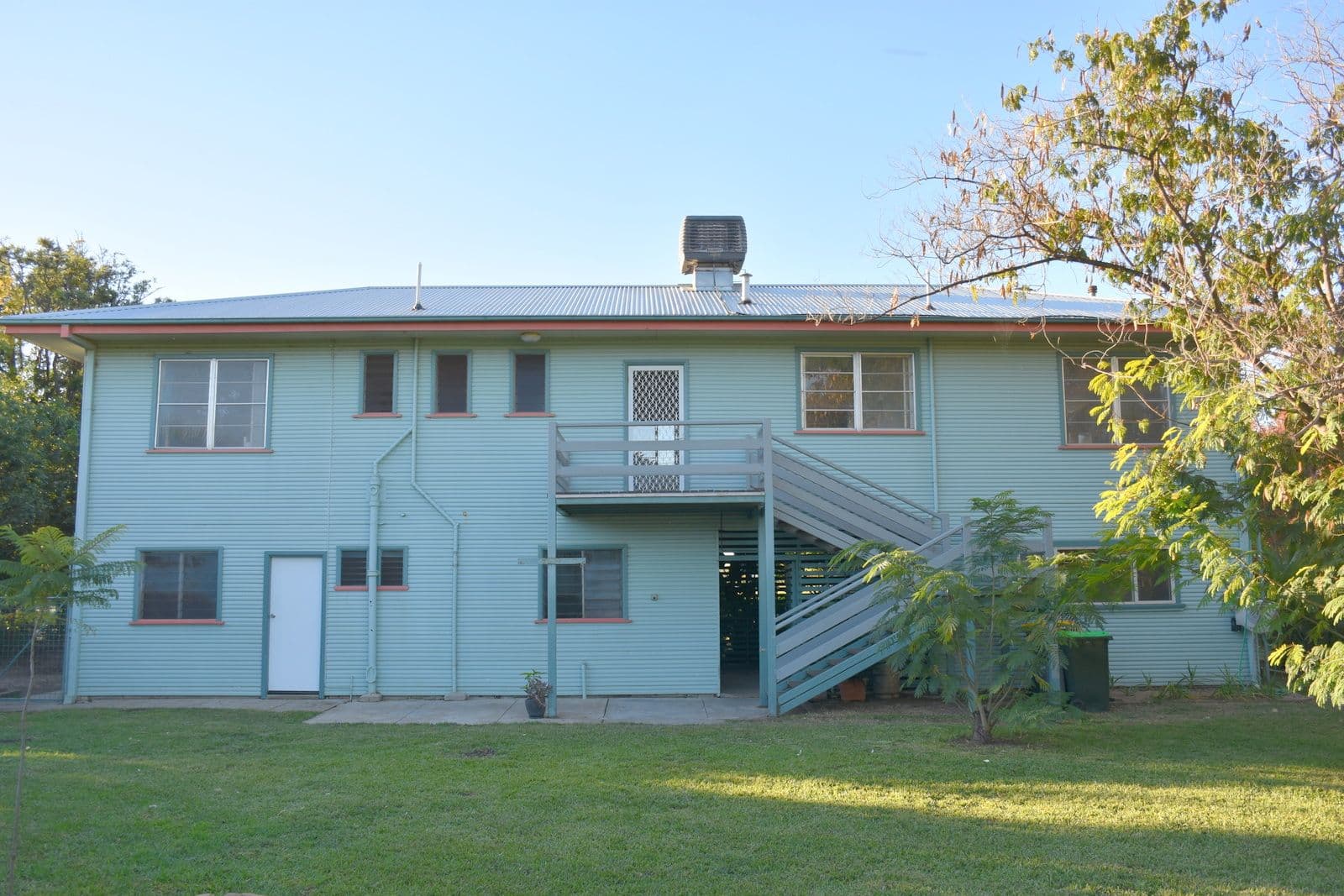 16 Webb Avenue, Moree NSW 2400, Moree - Thumbnail 2