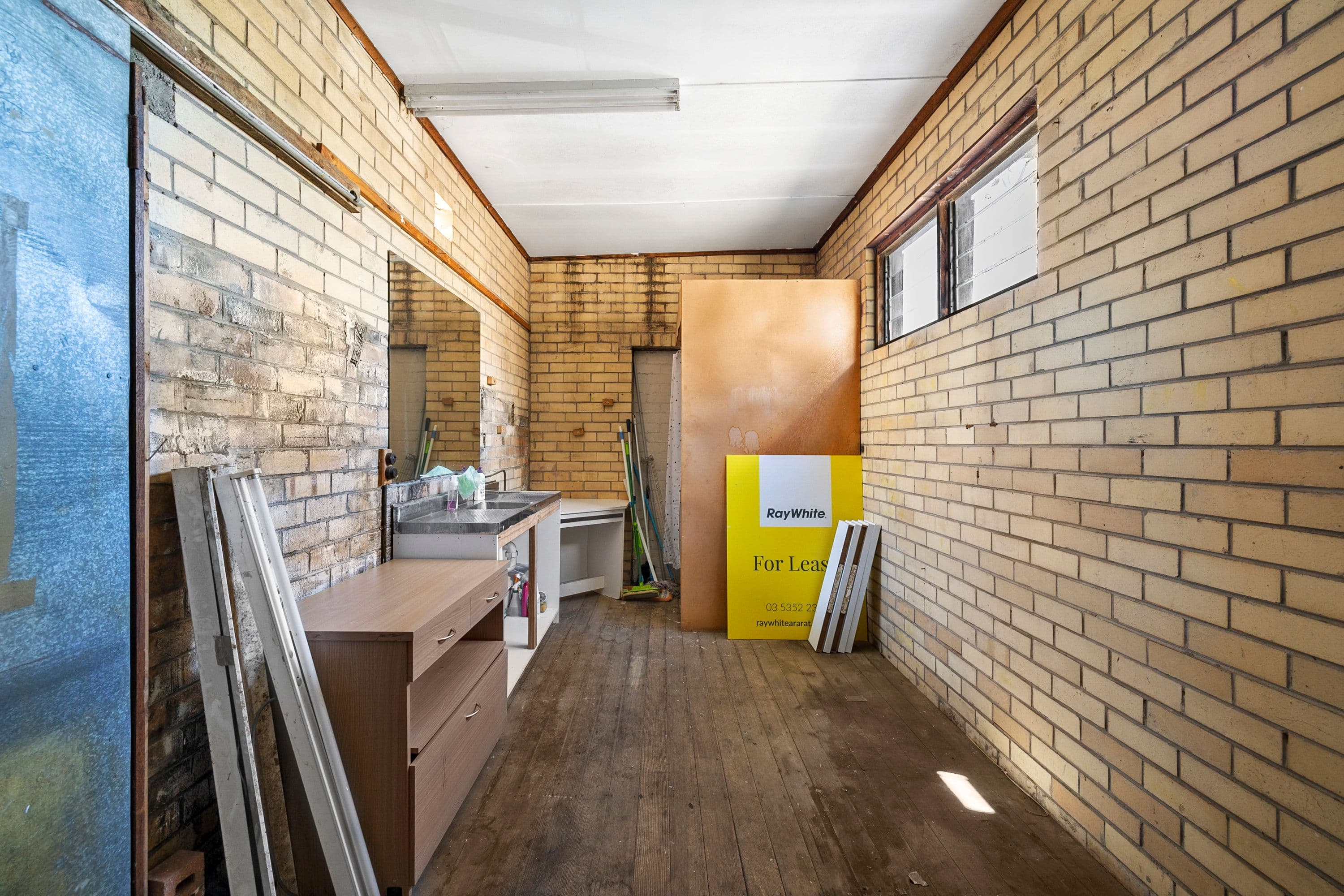 118 & 120 Barkly Street, ARARAT VIC 3377, Ararat - Thumbnail 4
