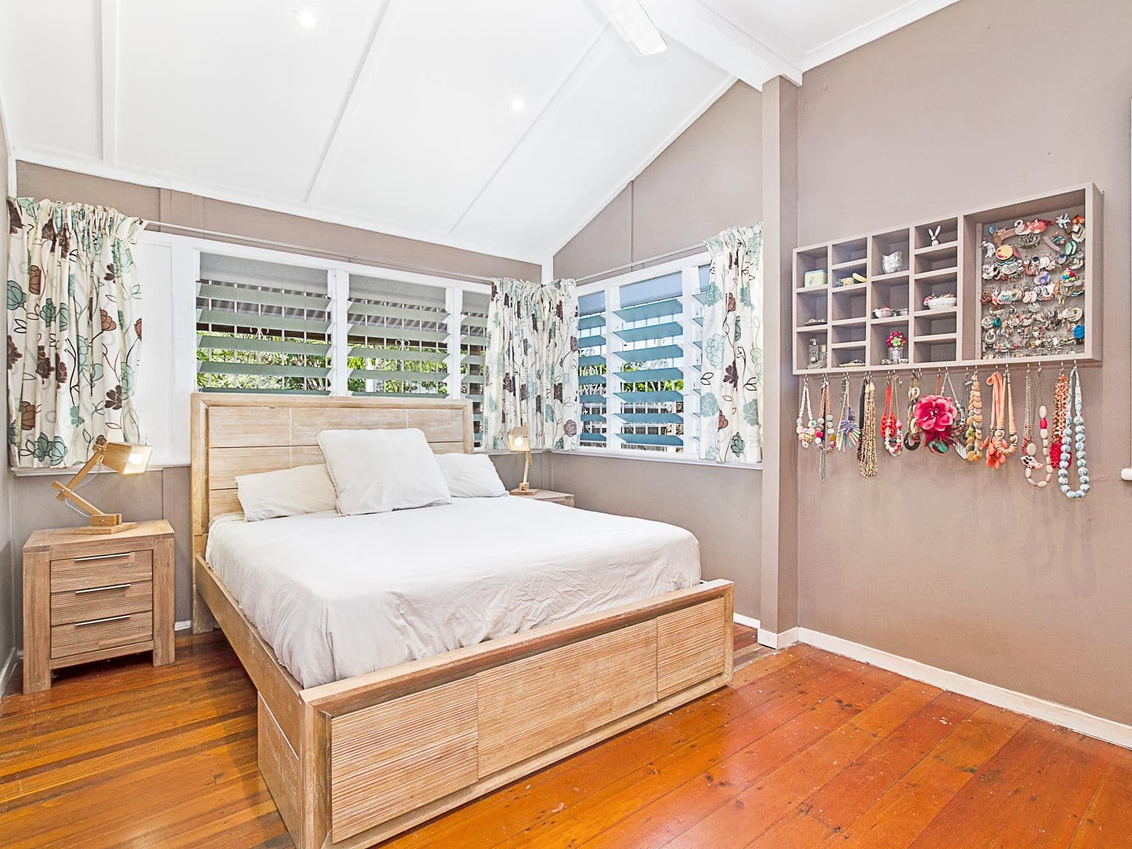 14 Margaret Street, West End QLD 4810, West End - Thumbnail 2