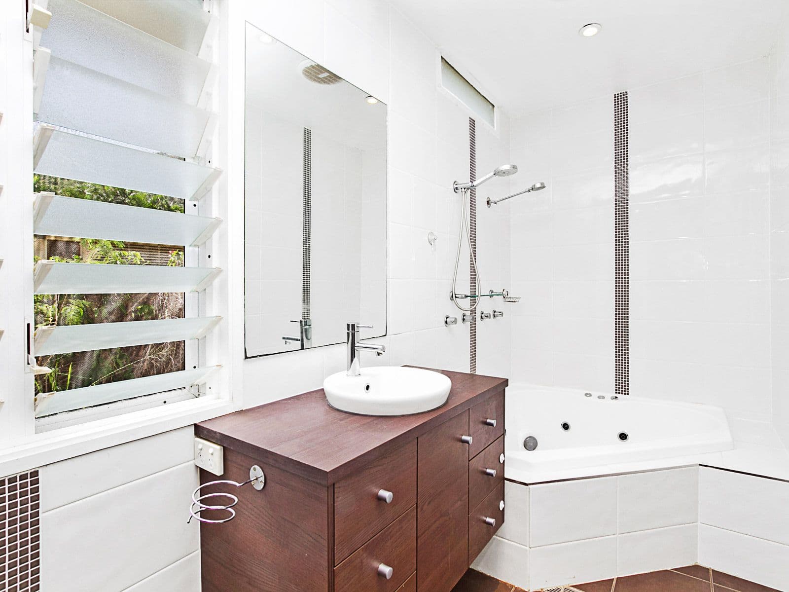 14 Margaret Street, West End QLD 4810, West End - Thumbnail 4