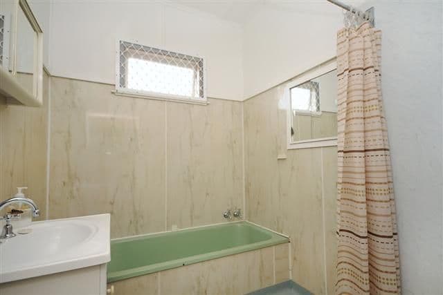 167 Campbell Street, NEWTOWN QLD 4350, Newtown - Thumbnail 6