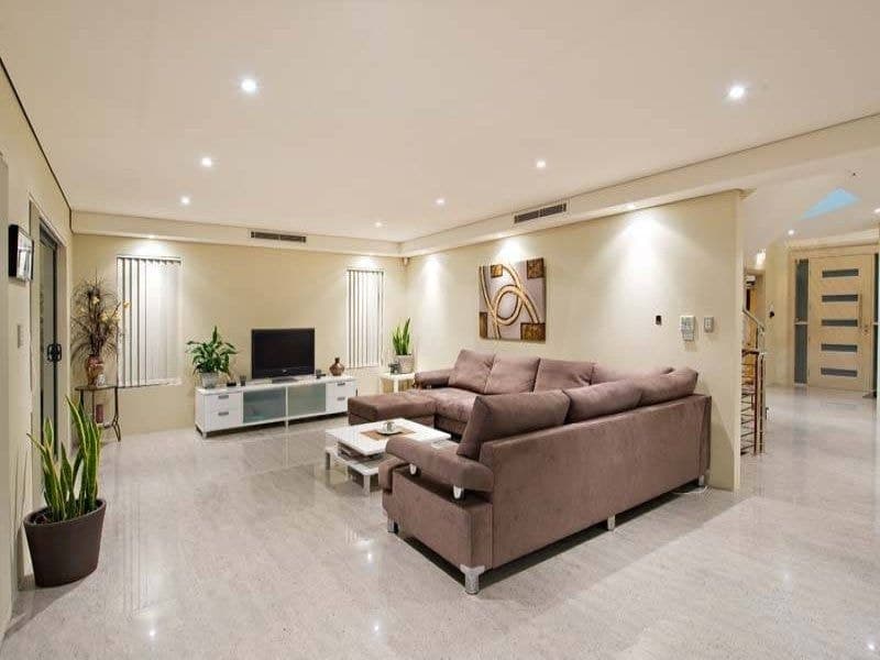 42 Phillip Road, Putney - Thumbnail 4