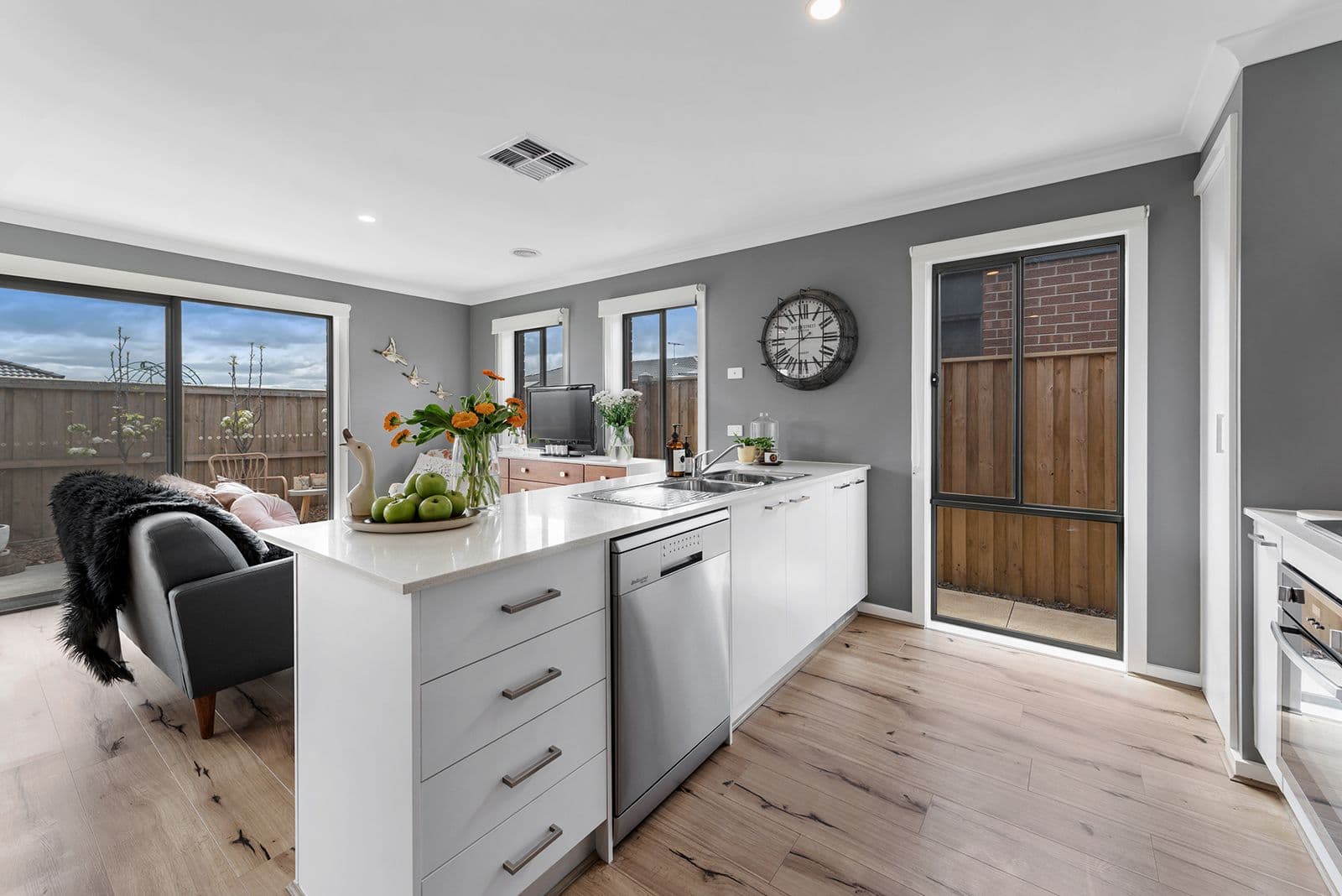 22 Macarthur Way, Mickleham VIC 3064, Mickleham - Thumbnail 7
