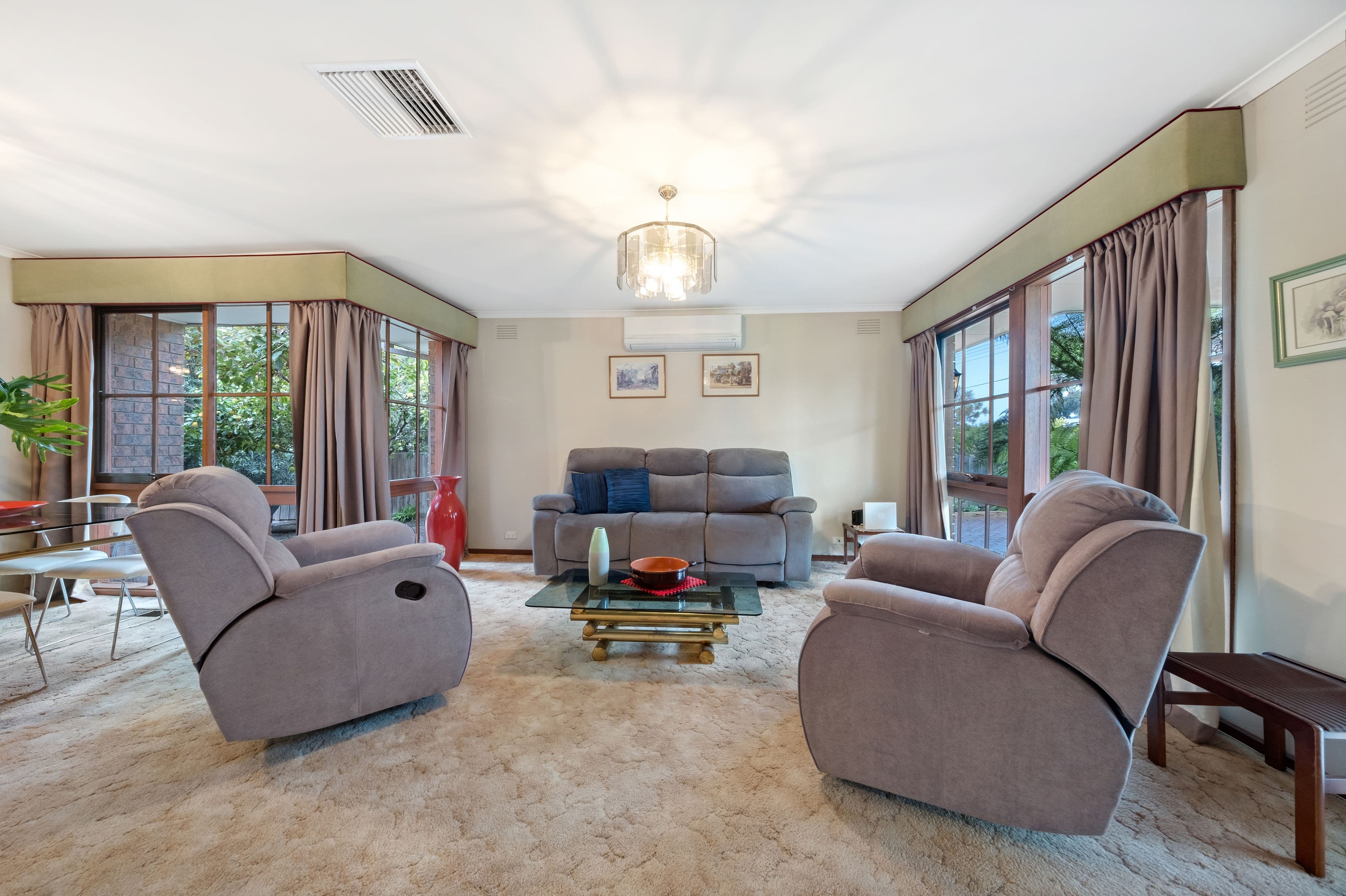31 Bourke Road, Oakleigh South VIC 3167, Oakleigh South - Image 1