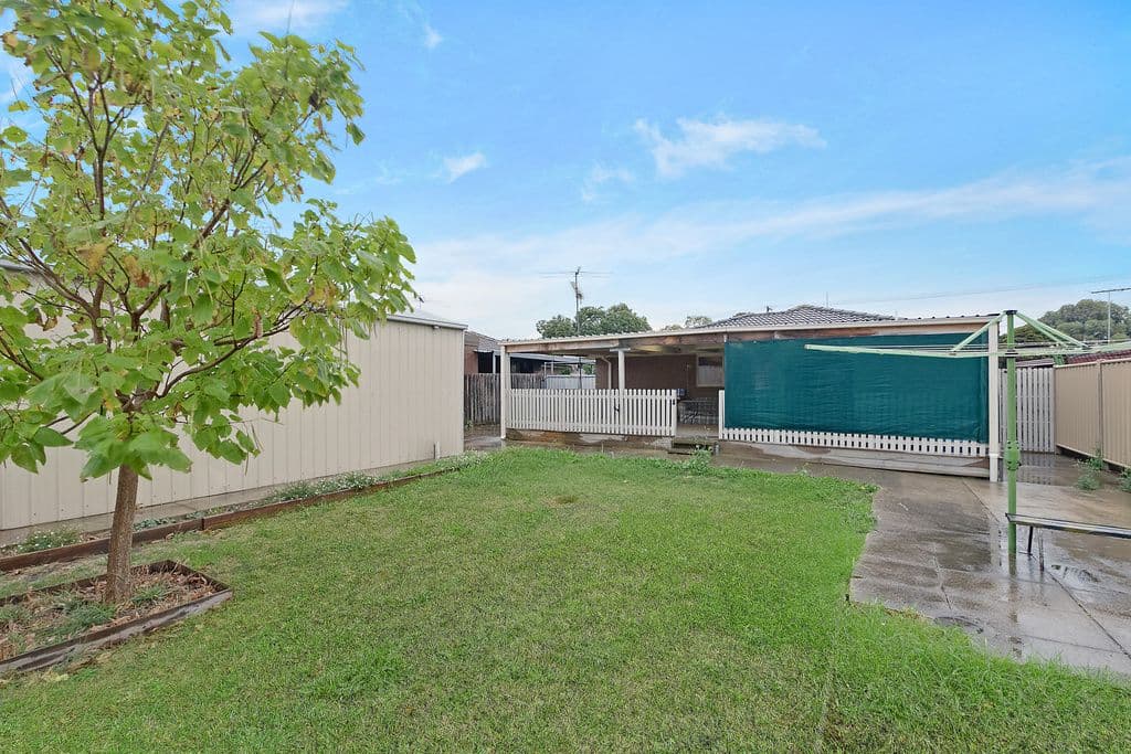 57 Peppercorn Parade, EPPING VIC 3076, Epping - Thumbnail 3