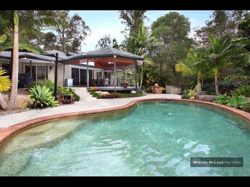 190 Tinarra Crescent, KENMORE HILLS QLD 4069, Kenmore Hills - Thumbnail 3