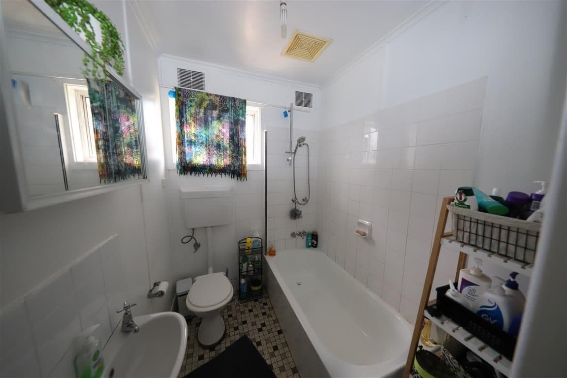 24 Dalhunty Street, Tumut NSW 2720, Tumut - Thumbnail 7