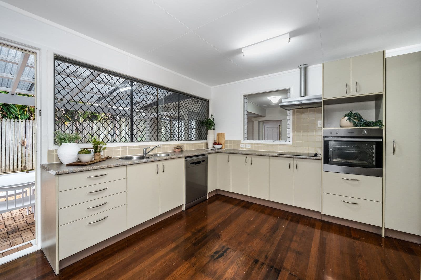 17 Wiseman Street, Kenmore QLD 4069, Kenmore - Thumbnail 7