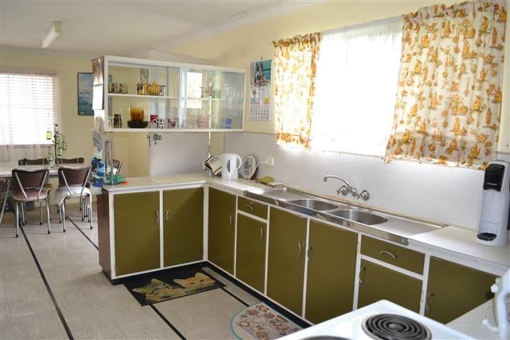 5 Steed Street, WEST GLADSTONE QLD 4680, West Gladstone - Thumbnail 5