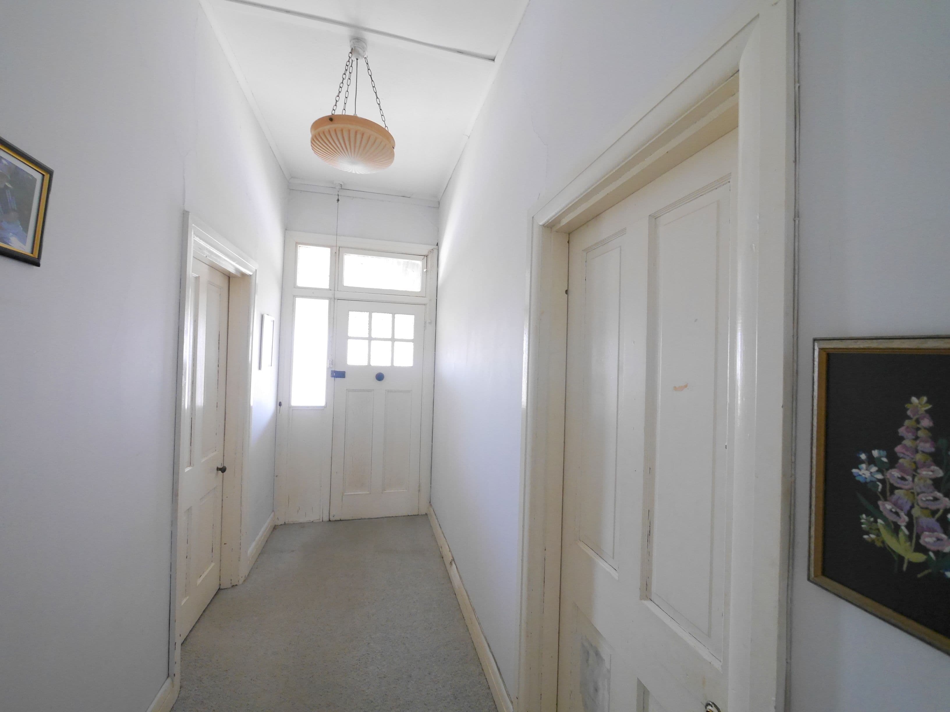 73 Brisbane Street, Cowra - Thumbnail 2