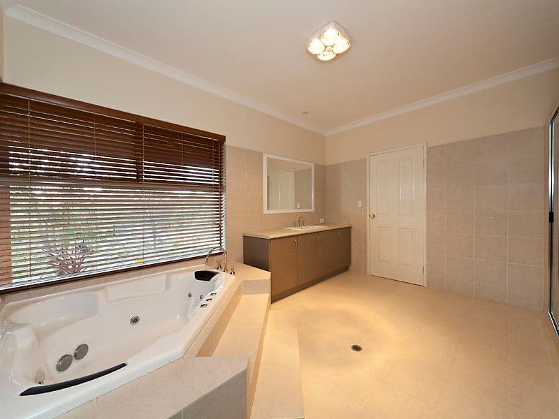 247 Ballymore Place, GIDGEGANNUP WA 6083, Gidgegannup - Thumbnail 4