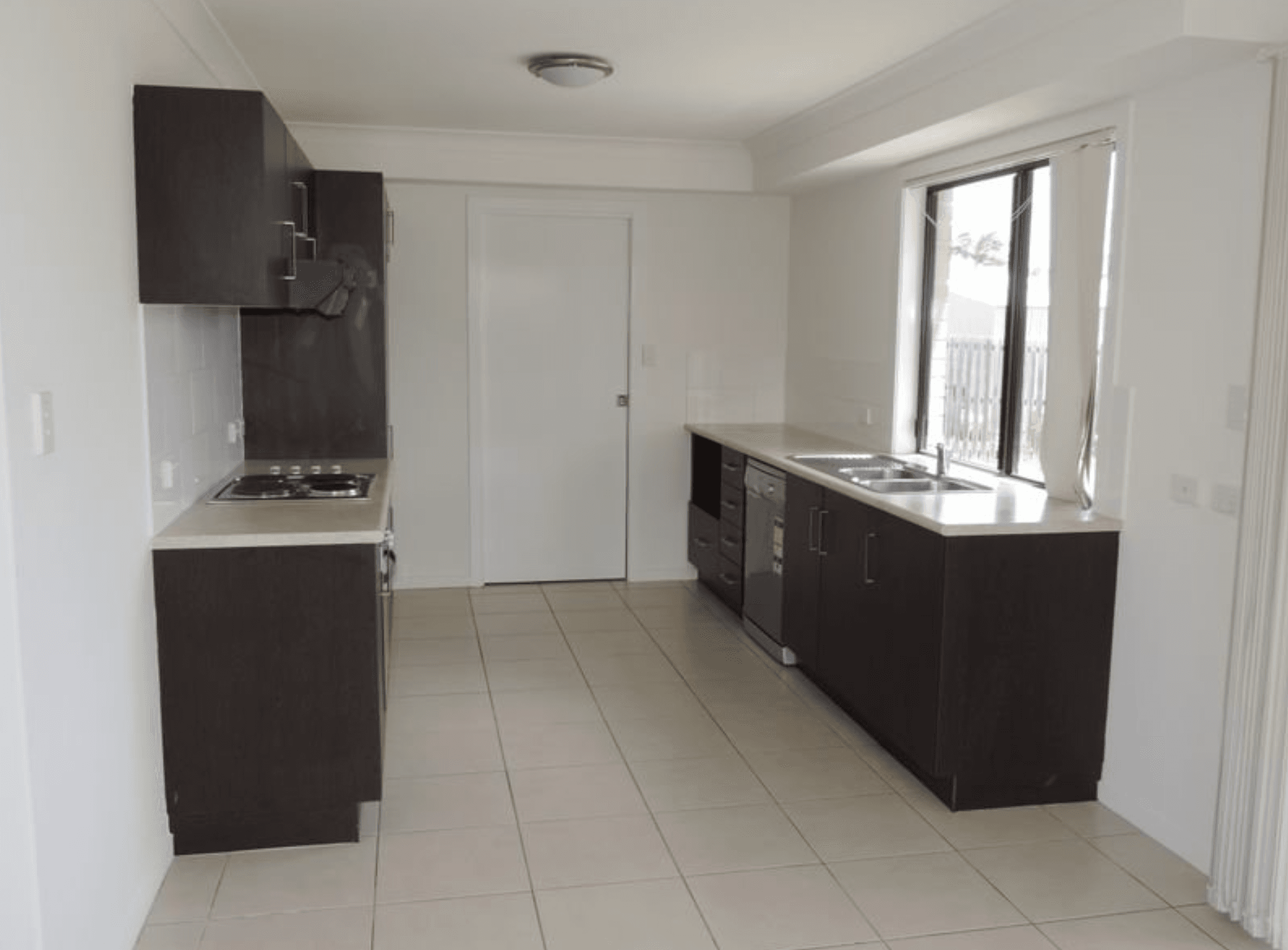 70 Bronco Crescent, Gracemere QLD 4702, Gracemere - Thumbnail 2