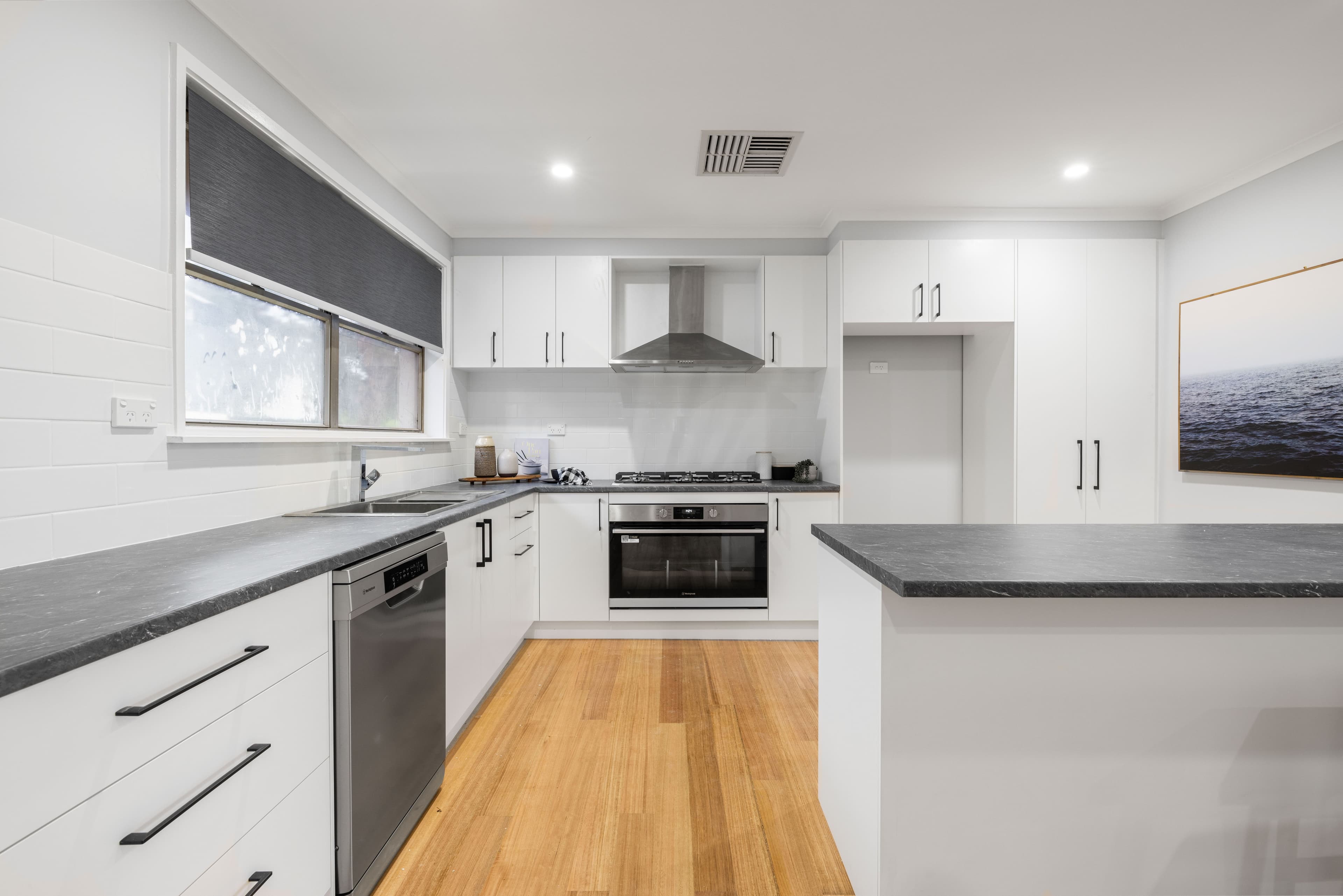 39 Lorraine Crescent, Jacana VIC 3047, Jacana - Thumbnail 6