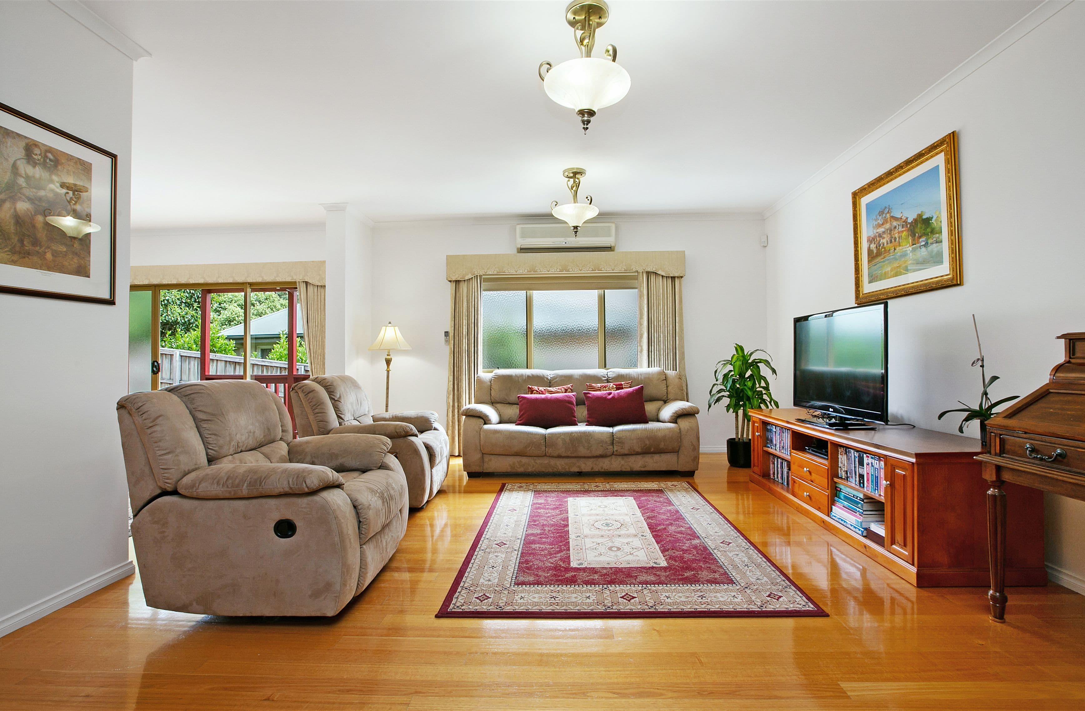 16 Symon Crescent, Greensborough VIC 3088, Greensborough - Thumbnail 8
