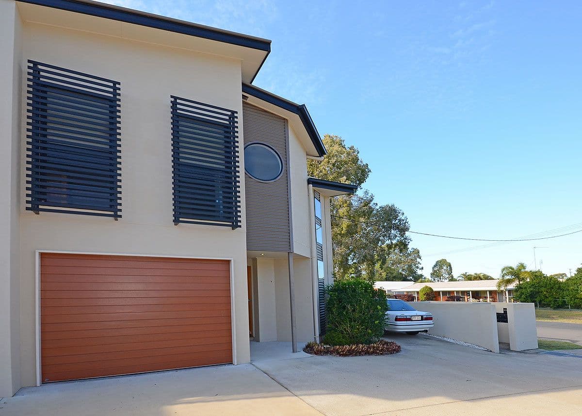 52 Shell Street, URANGAN QLD 4655, Urangan - Thumbnail 2
