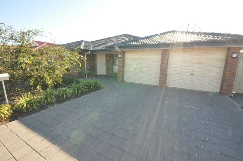 25 Arcadia Drive, SMITHFIELD SA 5114, Smithfield Plains - Thumbnail 2